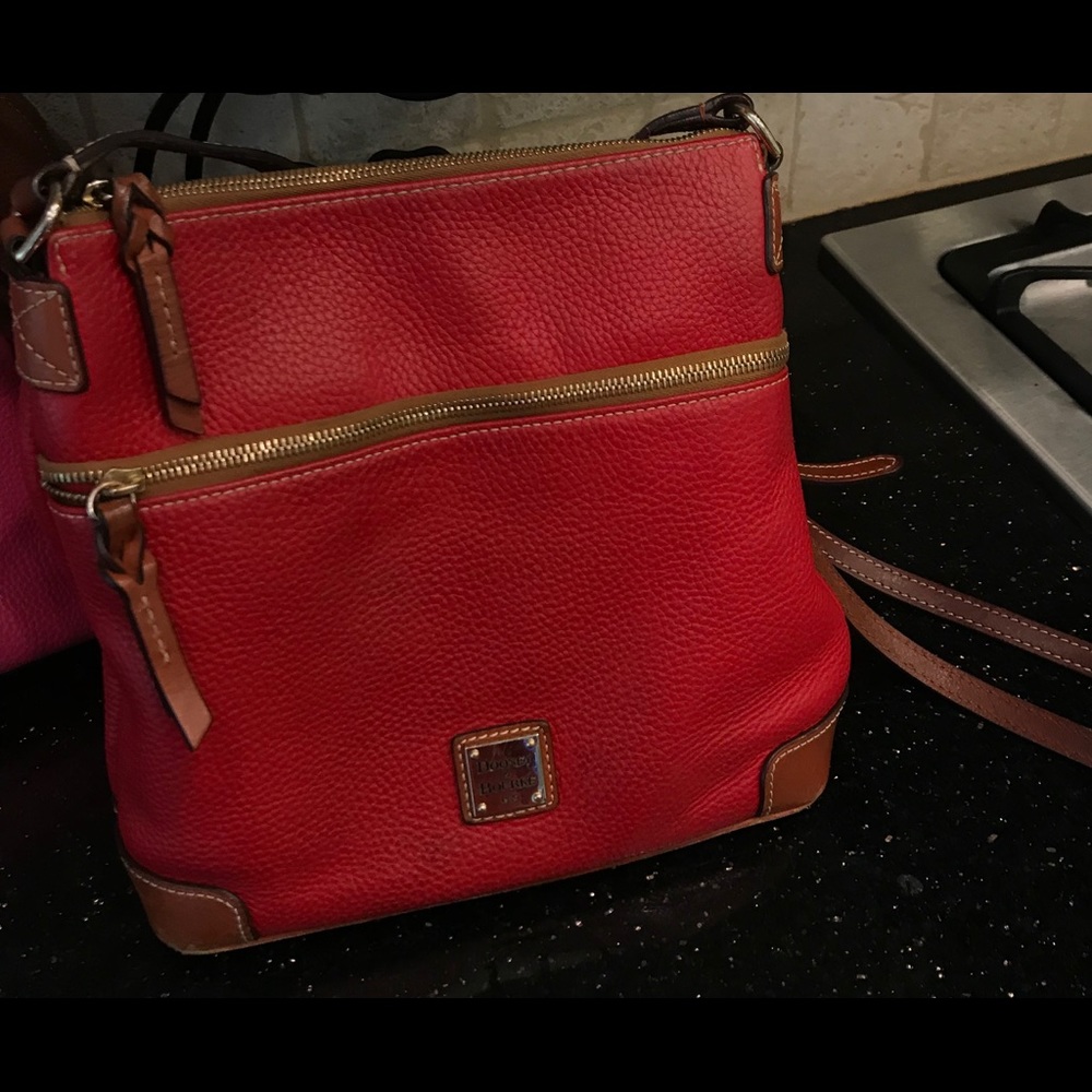 Dooney & Bourke purse